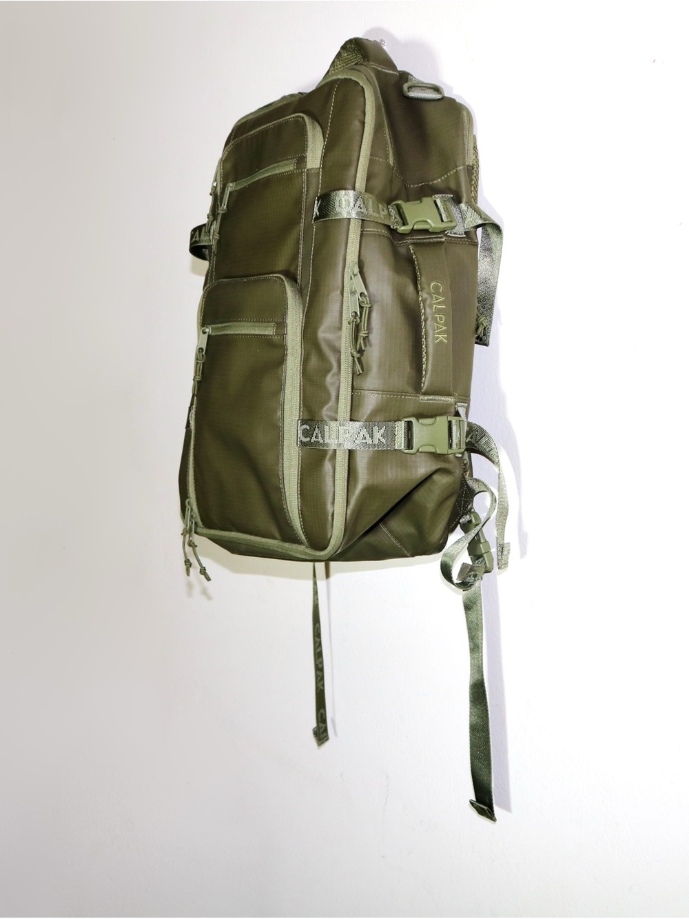 Calpak Terra 26L Laptop Duffel Backpack in Pine (Green) - Picture 8 of 16